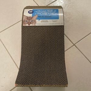 Cat scratcher. Brand new.